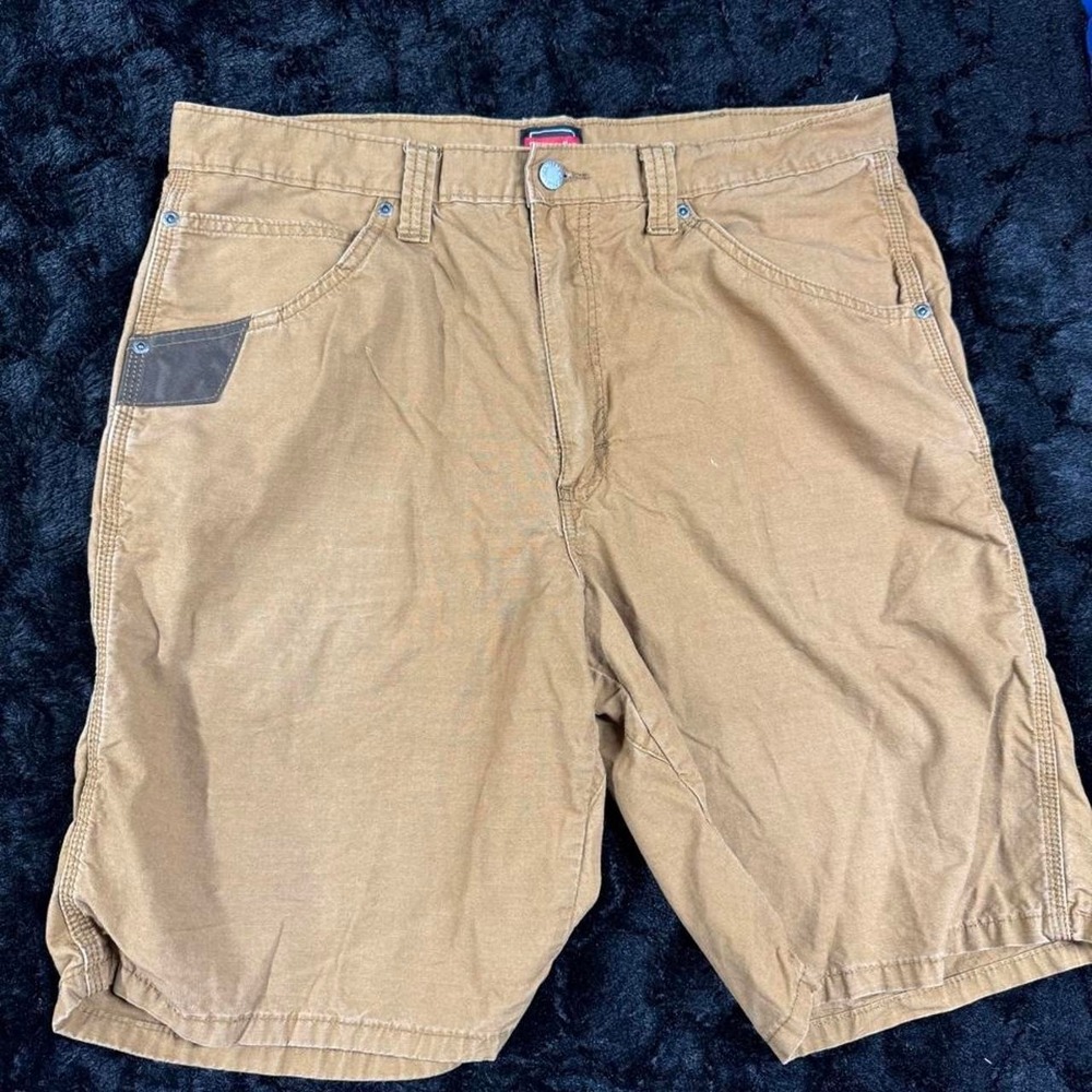 Wrangler Khaki Cargo Shorts 36"
